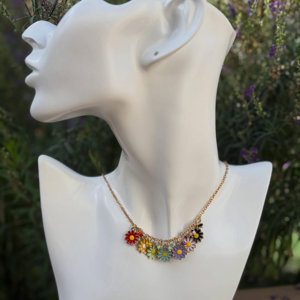 Posy Necklace